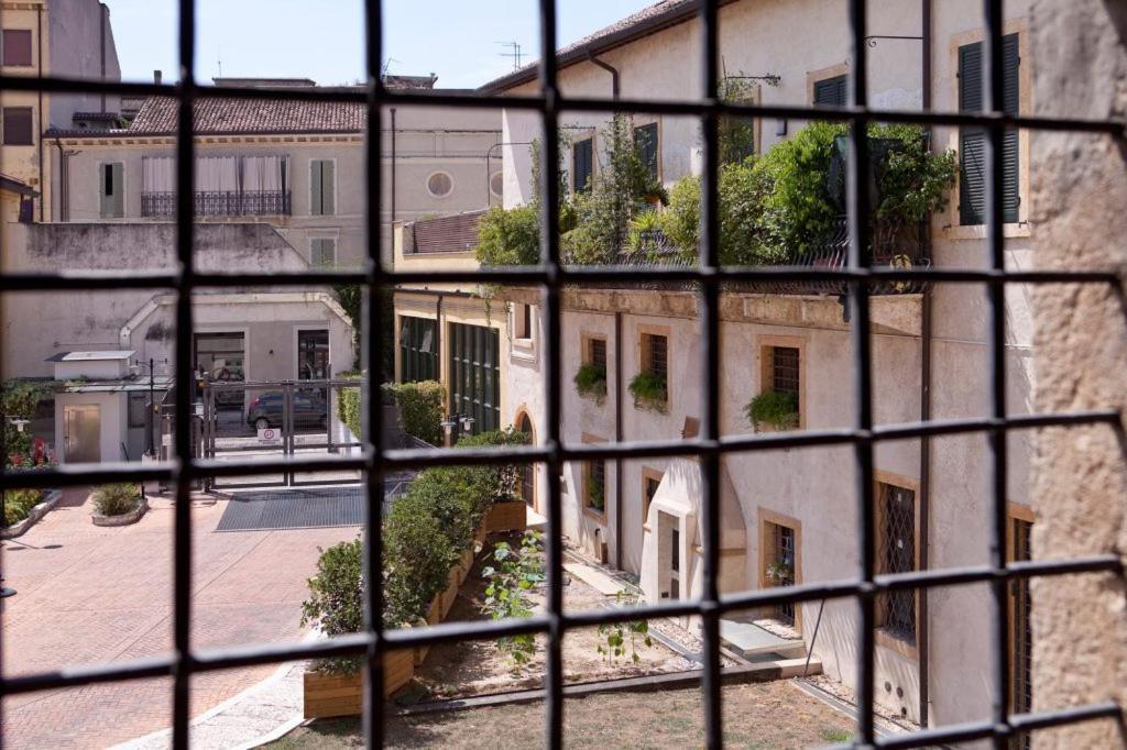 Anfite Luxury Apartment Volto San Luca Verona Eksteriør billede
